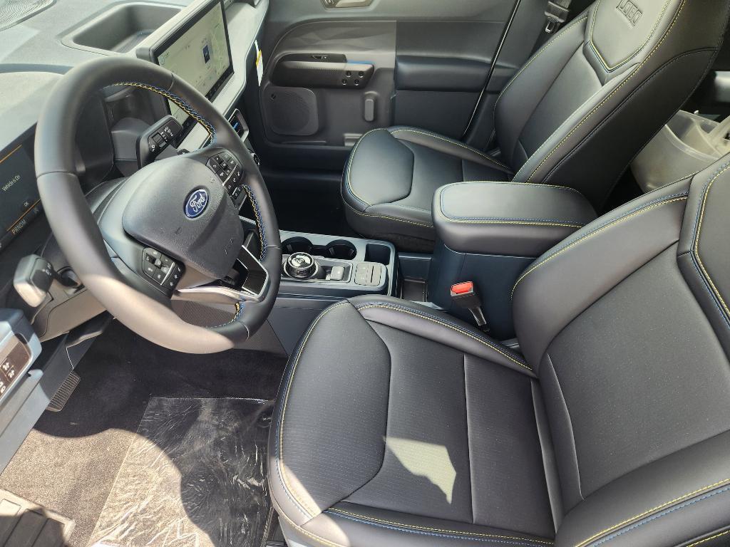 new 2025 Ford Maverick car, priced at $39,902