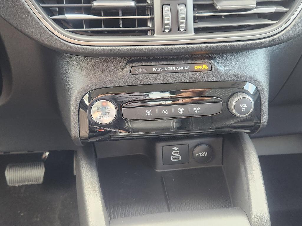 new 2025 Ford Escape car, priced at $32,135