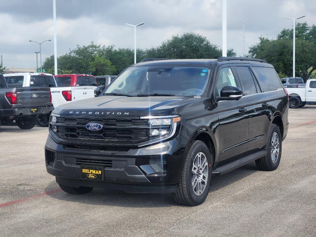 new 2025 Ford Expedition Max car, priced at $69,454