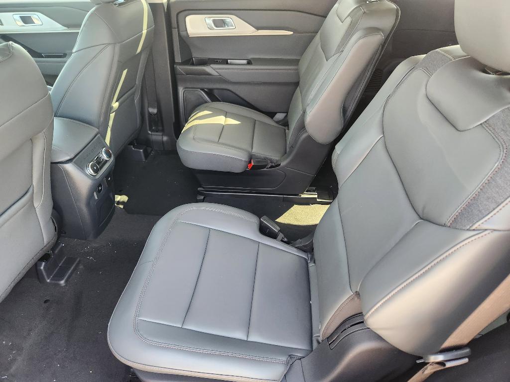 new 2025 Ford Explorer car, priced at $44,790