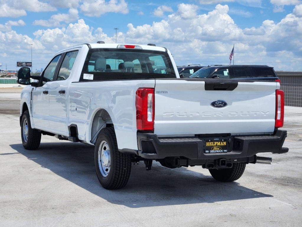 new 2024 Ford F-250 car, priced at $45,281