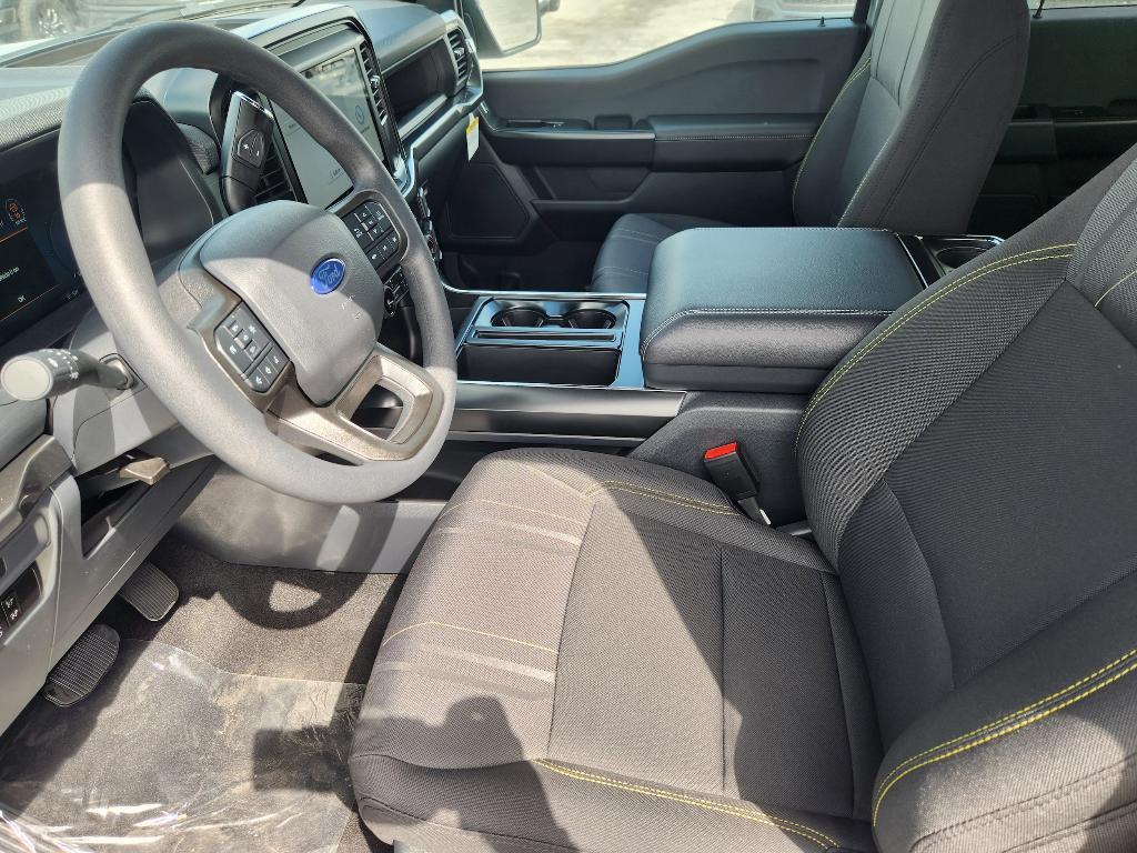 new 2025 Ford F-150 car, priced at $43,303