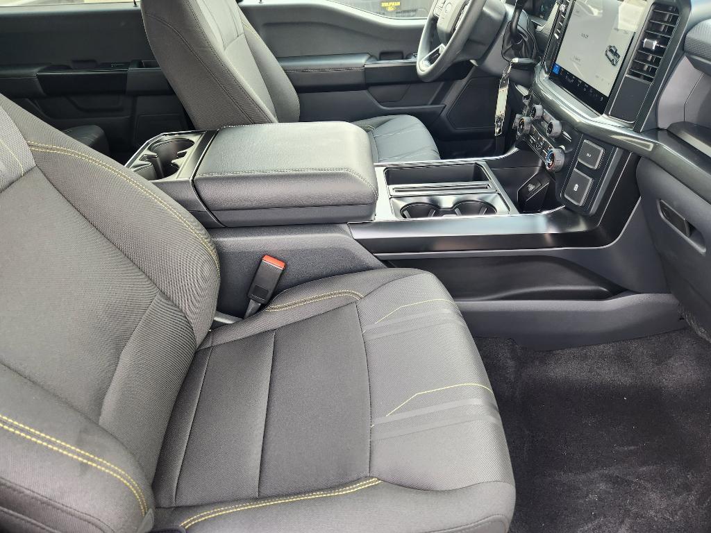 new 2025 Ford F-150 car, priced at $45,378