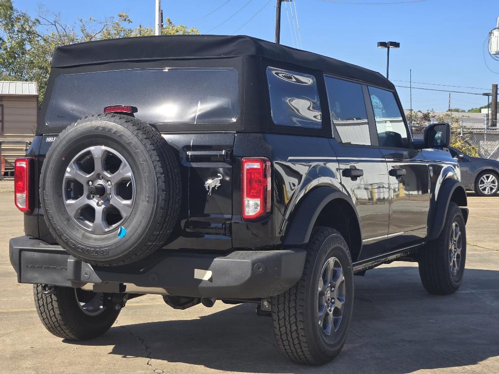 new 2025 Ford Bronco car, priced at $42,080
