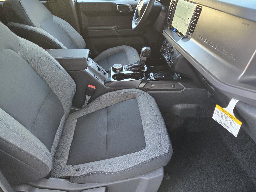 new 2025 Ford Bronco car, priced at $42,080