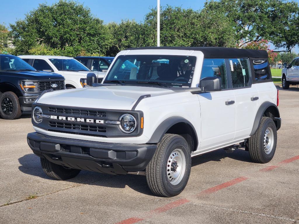 new 2025 Ford Bronco car, priced at $38,837