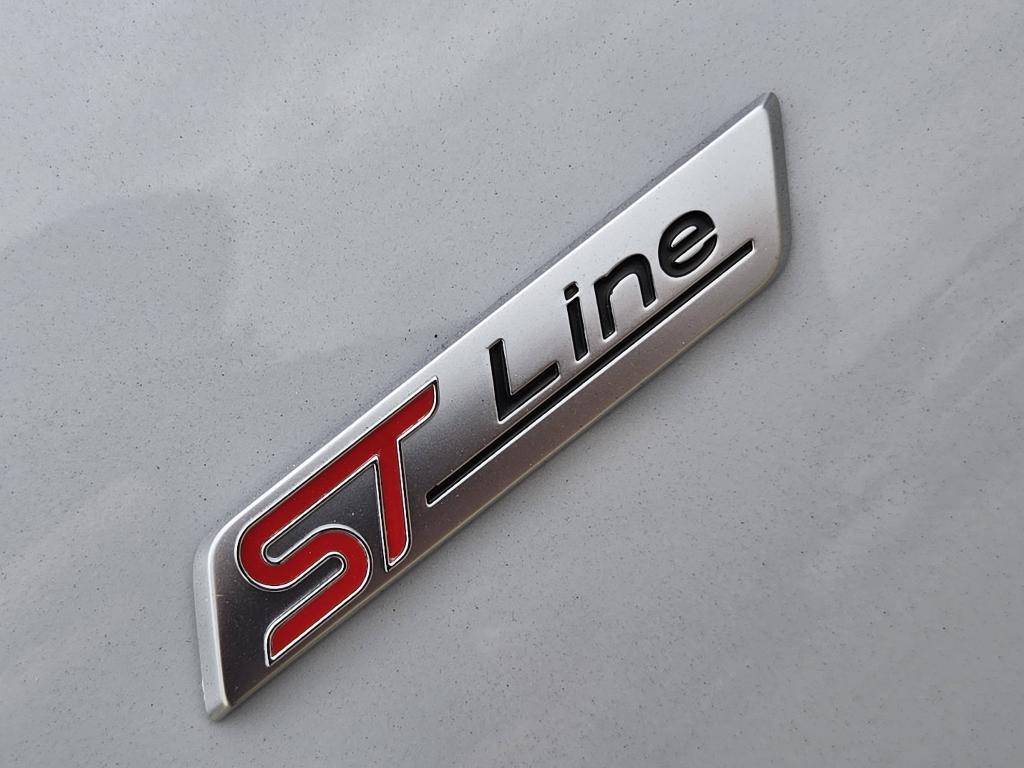 new 2026 Ford Escape car, priced at $32,469