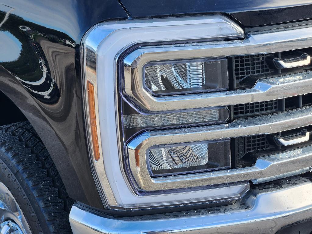 new 2025 Ford F-250 car, priced at $84,030