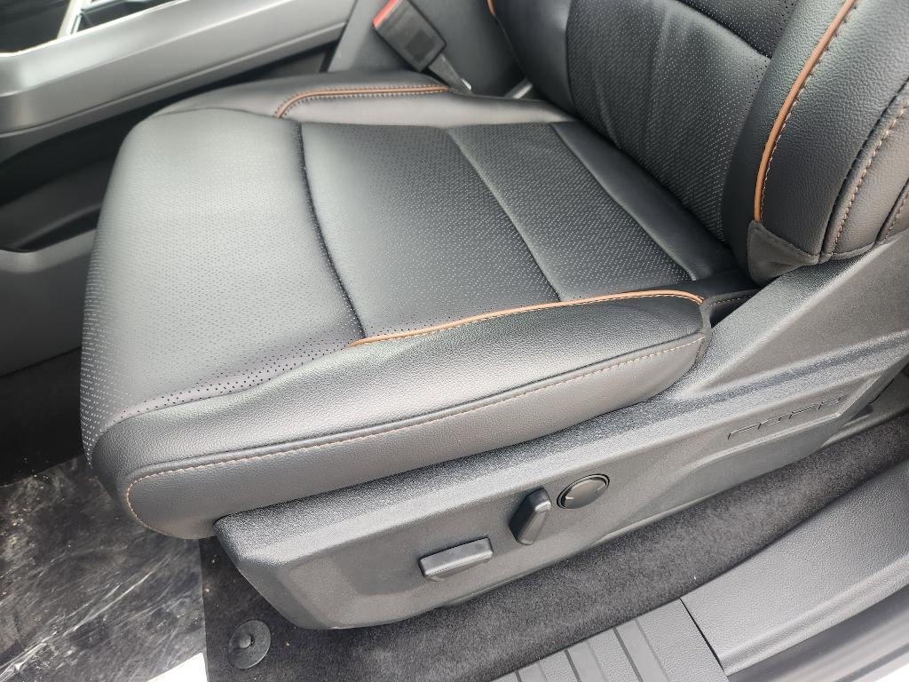 new 2025 Ford F-150 car, priced at $71,960