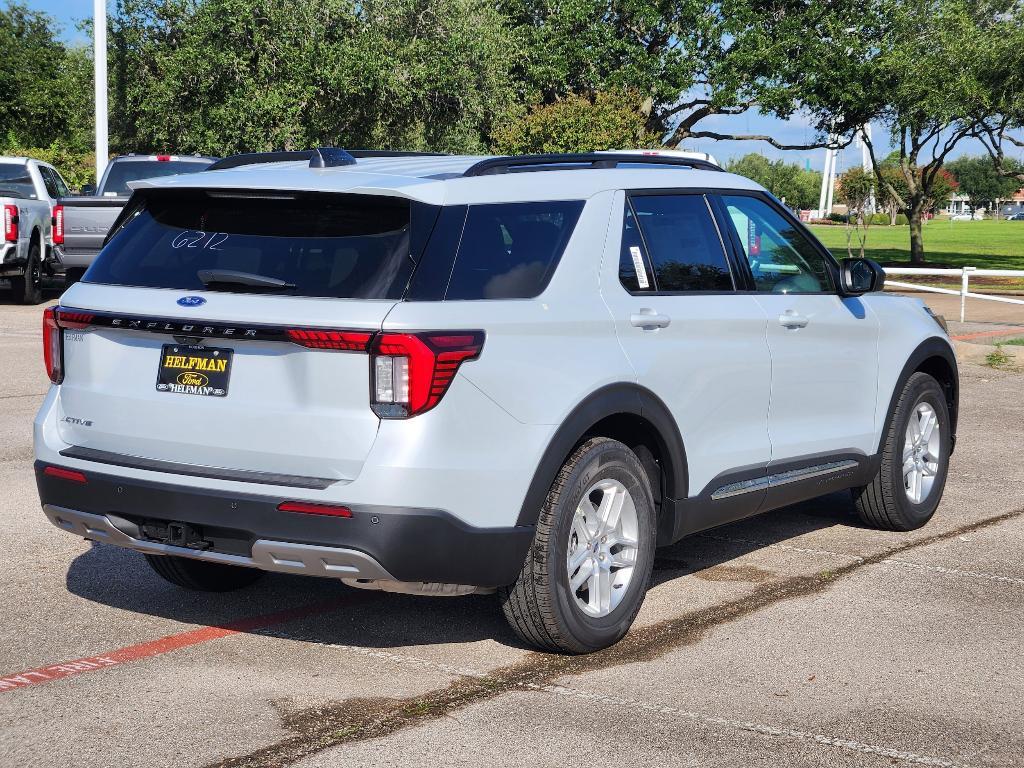 new 2025 Ford Explorer car, priced at $45,265