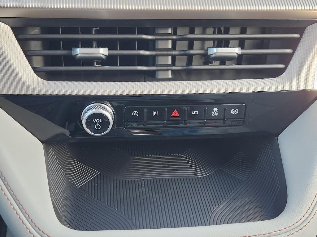 new 2025 Ford Explorer car, priced at $45,265