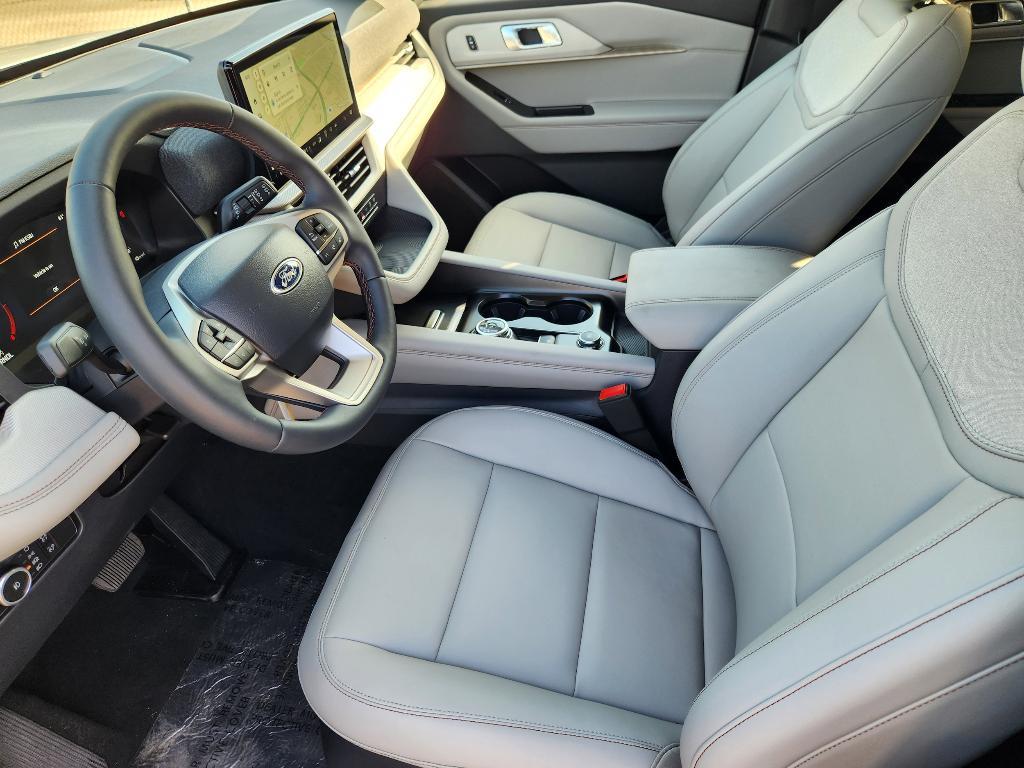 new 2025 Ford Explorer car, priced at $45,265