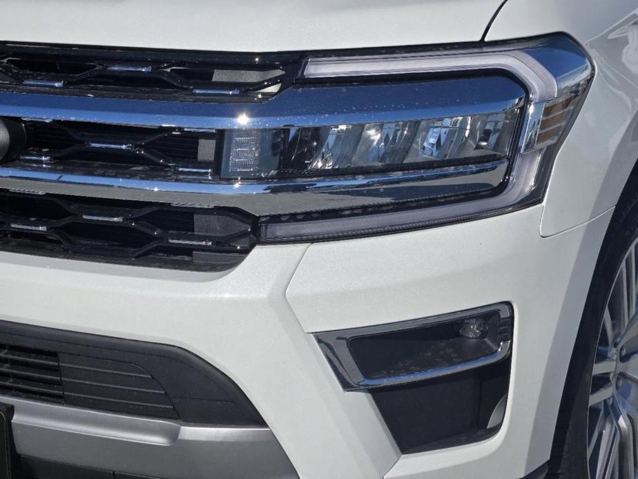 new 2024 Ford Expedition car, priced at $69,420