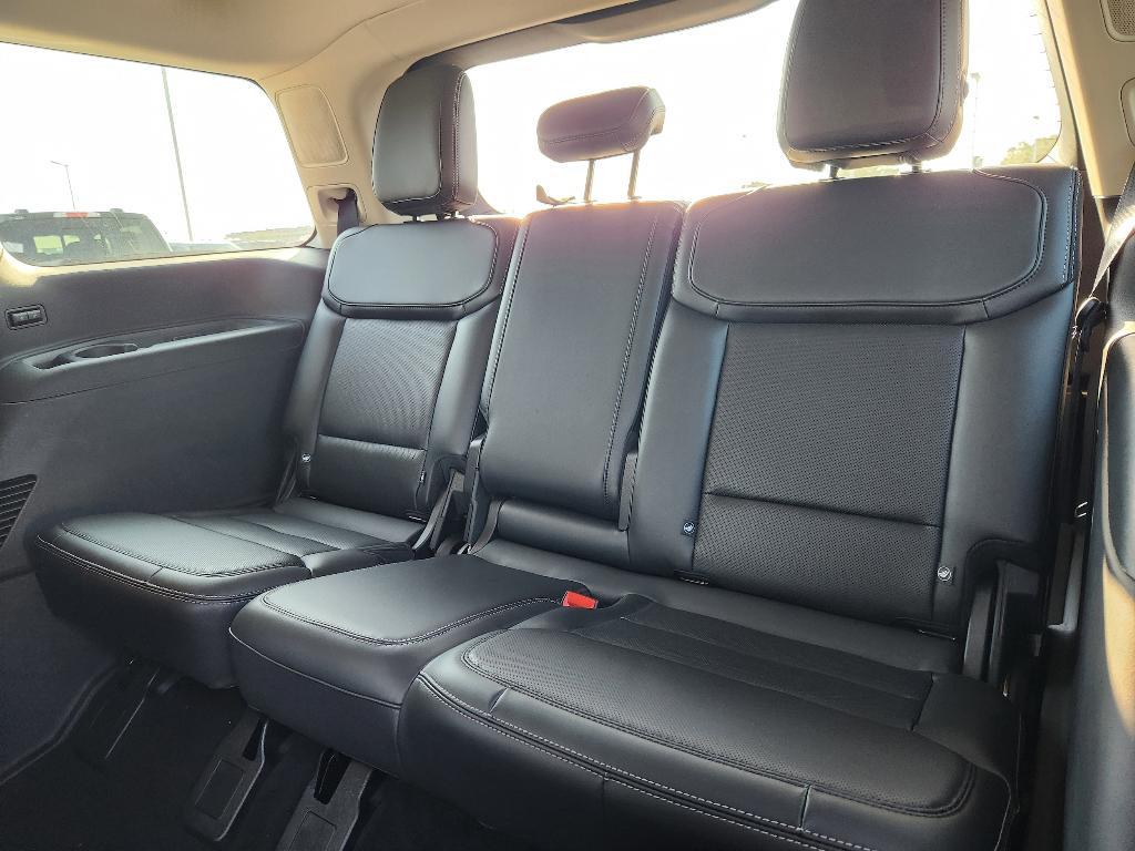 new 2025 Ford Expedition car, priced at $78,872