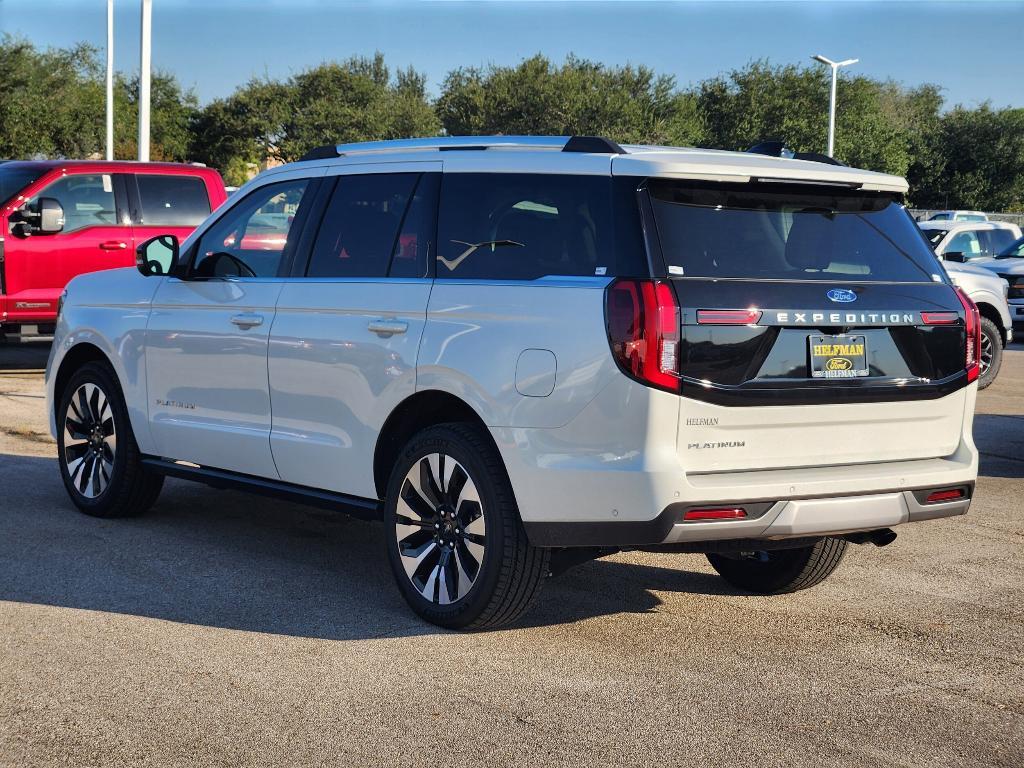 new 2025 Ford Expedition car, priced at $78,872