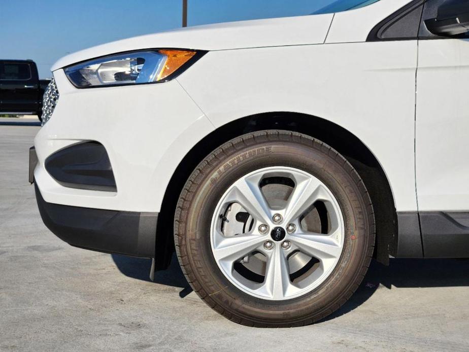 new 2024 Ford Edge car, priced at $33,575