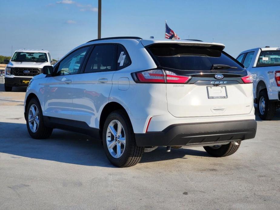 new 2024 Ford Edge car, priced at $33,575