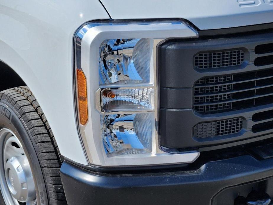 new 2024 Ford F-250 car, priced at $47,672