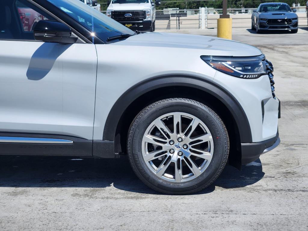 new 2025 Ford Explorer car, priced at $54,045