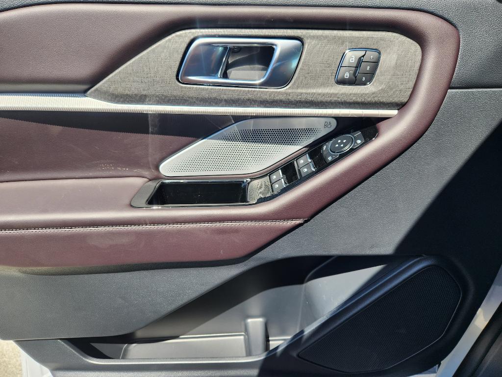 new 2025 Ford Explorer car, priced at $54,045
