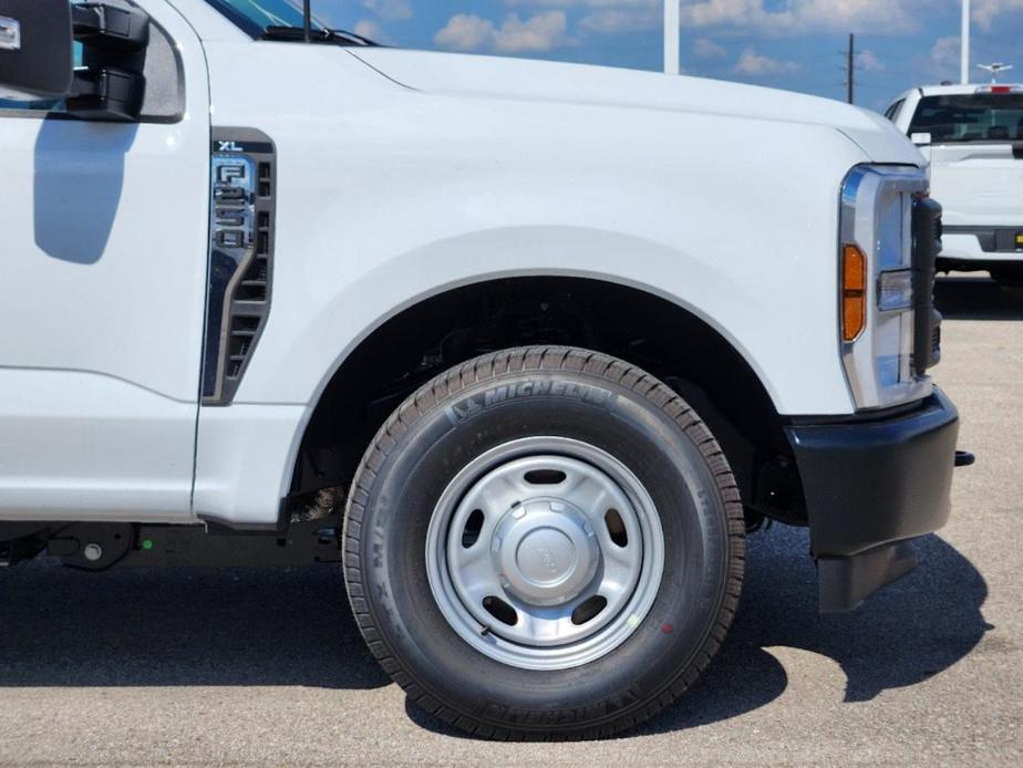 new 2024 Ford F-250 car, priced at $47,672