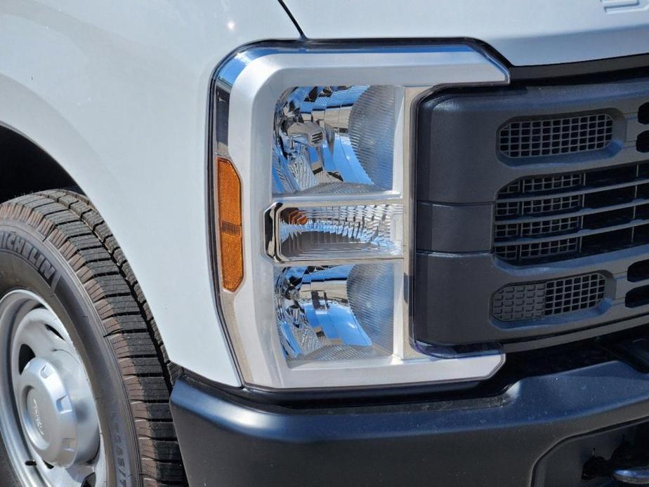 new 2024 Ford F-250 car, priced at $47,672