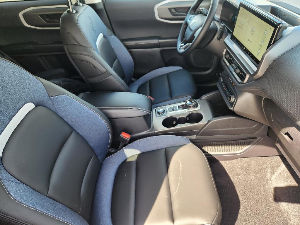 new 2025 Ford Bronco Sport car, priced at $35,914