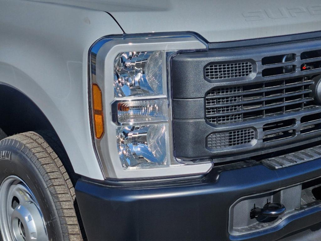 new 2024 Ford F-250 car, priced at $48,025