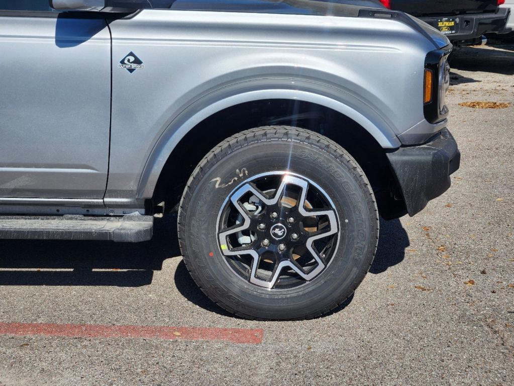 new 2024 Ford Bronco car, priced at $48,074