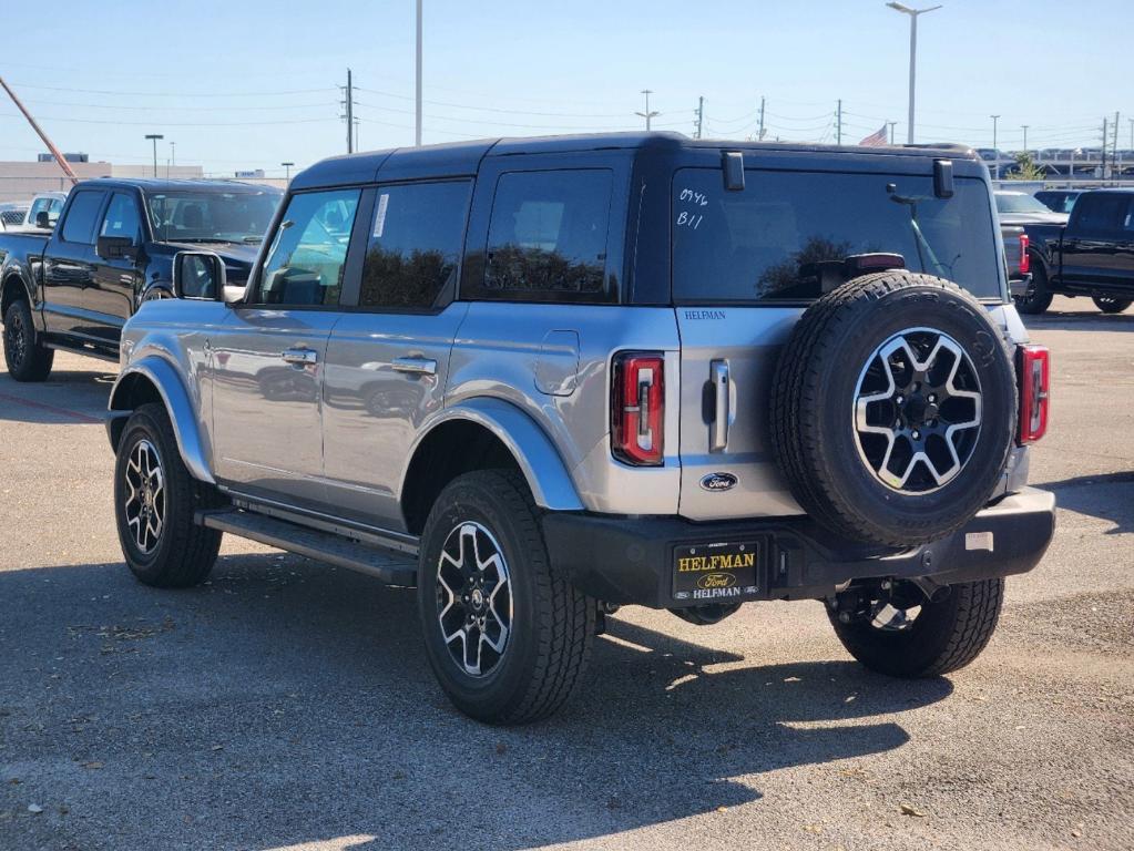 new 2024 Ford Bronco car, priced at $48,074