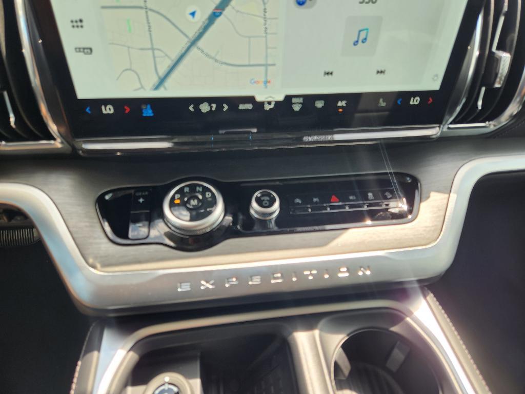 new 2025 Ford Expedition car, priced at $78,442