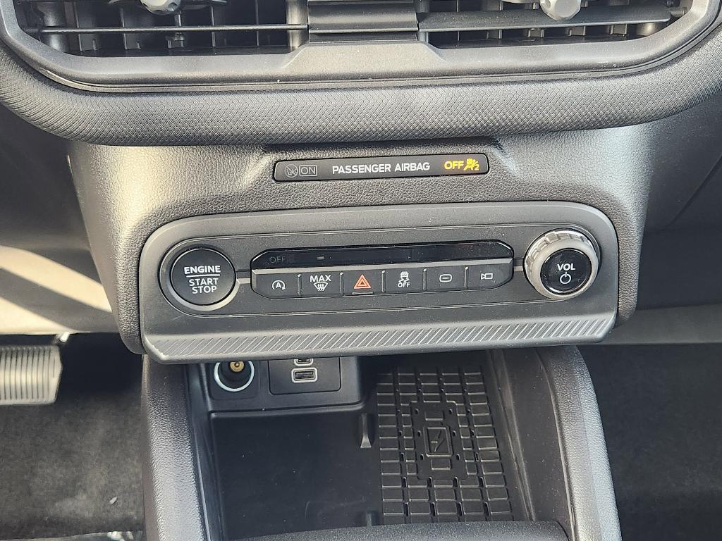 new 2025 Ford Bronco Sport car, priced at $31,006