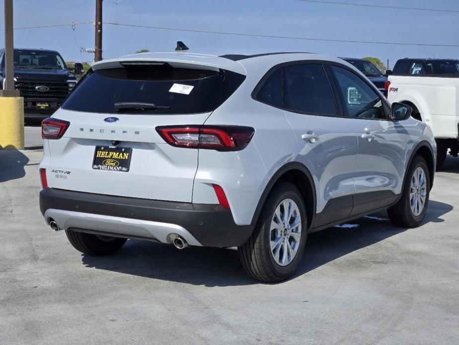 new 2025 Ford Escape car, priced at $29,830