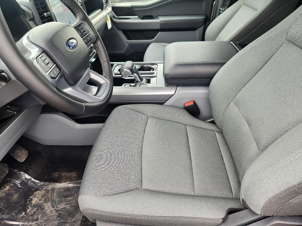 new 2025 Ford F-150 Lightning car, priced at $62,286
