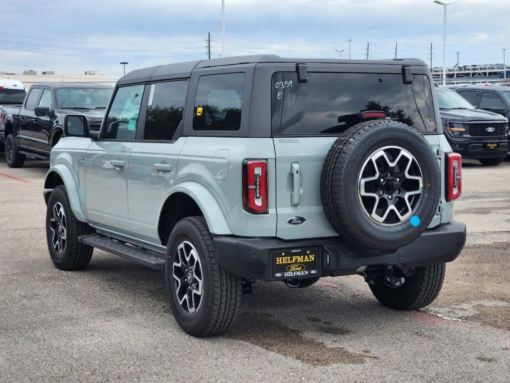 new 2024 Ford Bronco car, priced at $49,397