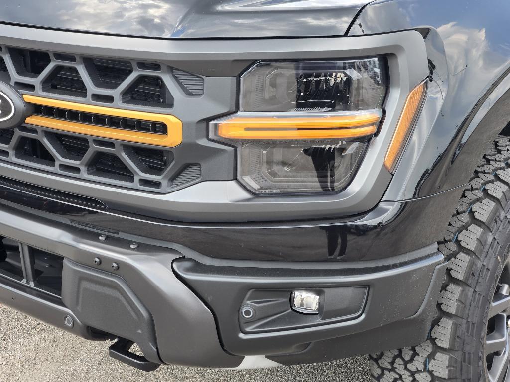 new 2025 Ford F-150 car, priced at $75,112