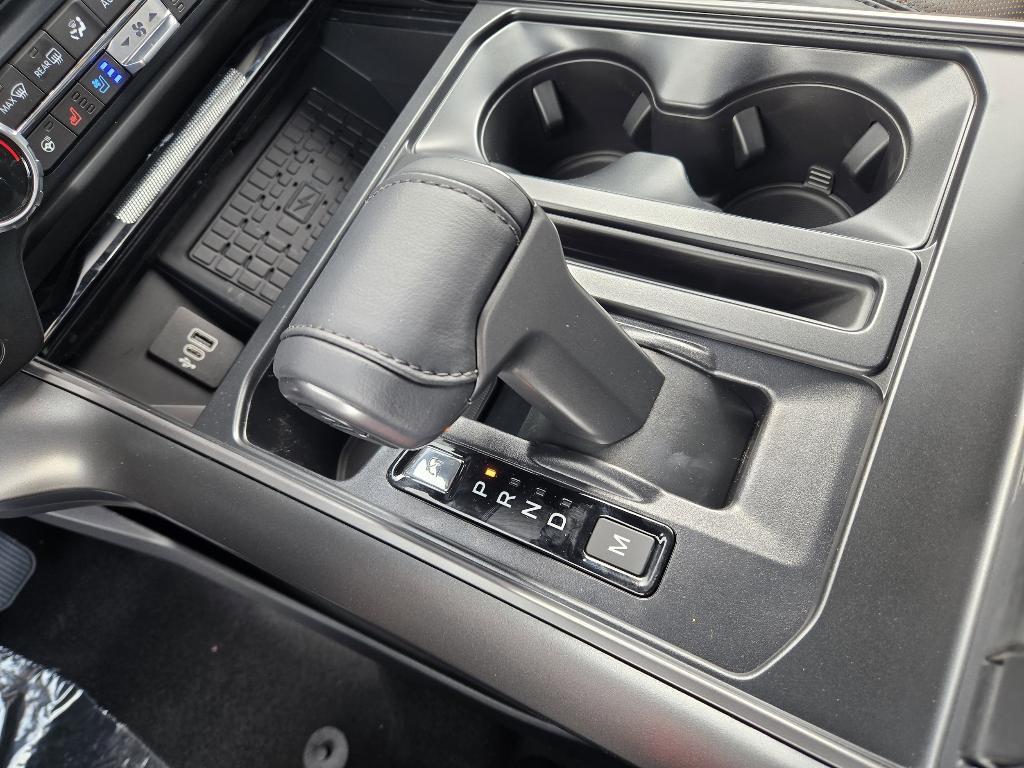 new 2025 Ford F-150 car, priced at $75,112