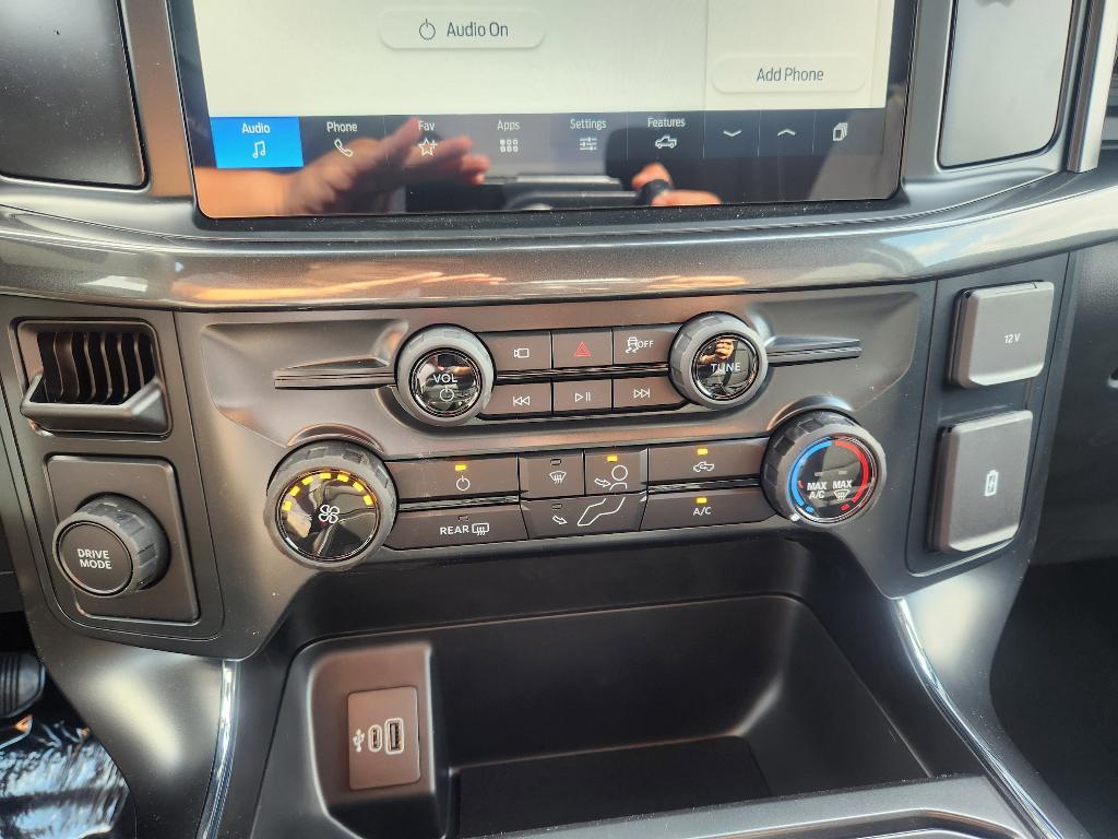 new 2025 Ford F-150 car, priced at $43,182