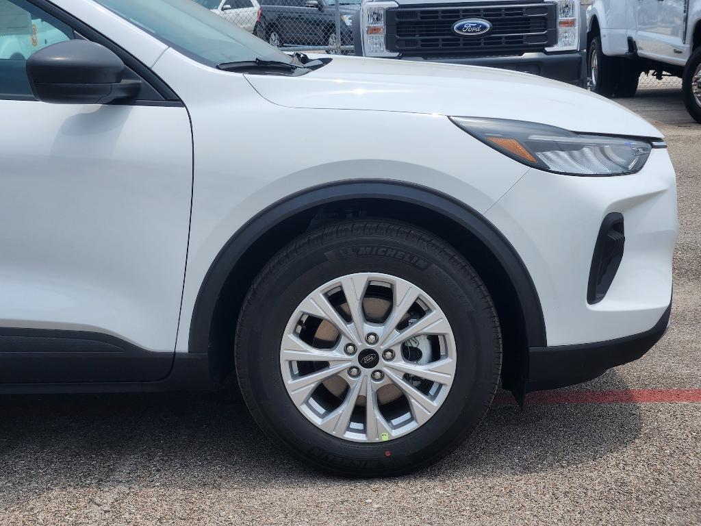 new 2025 Ford Escape car, priced at $31,640