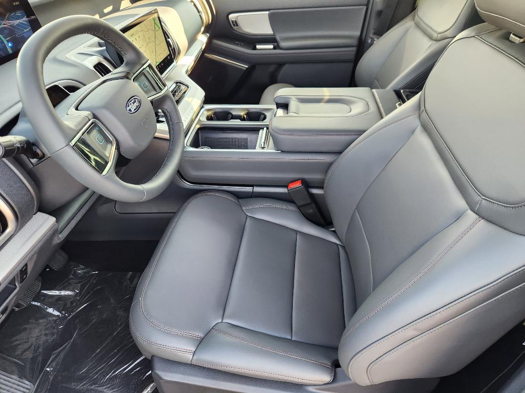 new 2025 Ford Expedition Max car, priced at $70,767