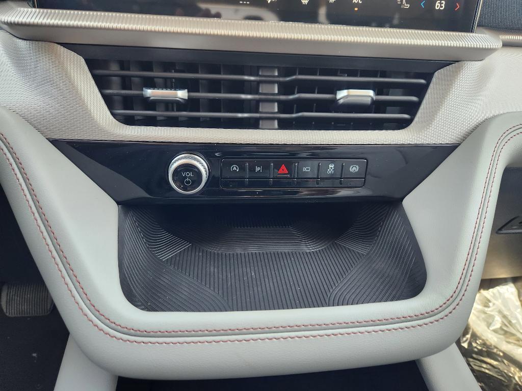 new 2025 Ford Explorer car, priced at $45,605