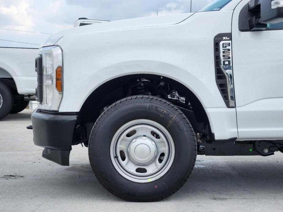 new 2024 Ford F-250 car, priced at $47,672