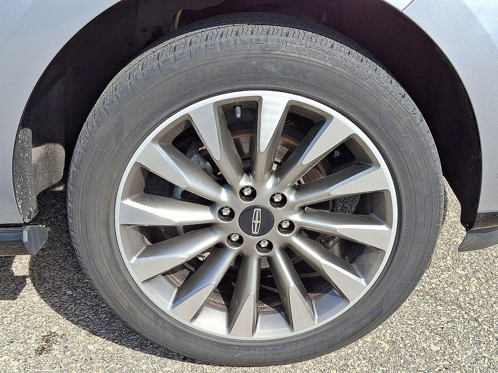 used 2020 Lincoln Navigator L car, priced at $40,740