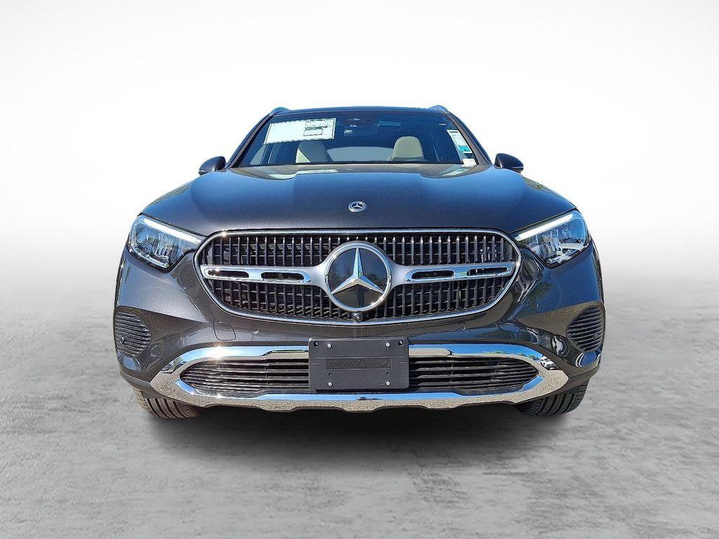 new 2025 Mercedes-Benz GLC 300 car, priced at $59,095