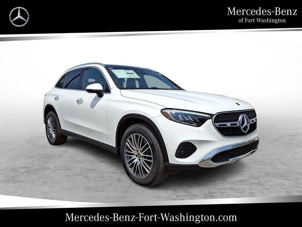new 2025 Mercedes-Benz GLC 300 car, priced at $54,750