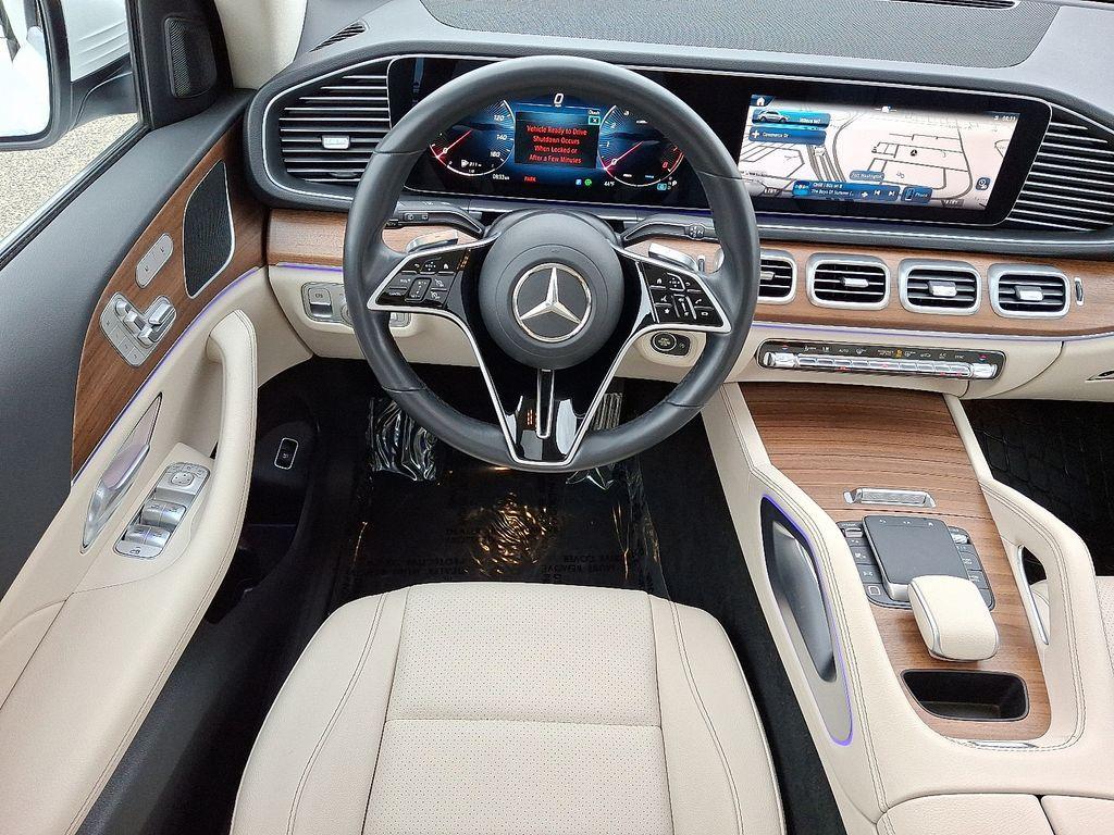 used 2025 Mercedes-Benz GLE 350 car, priced at $62,592