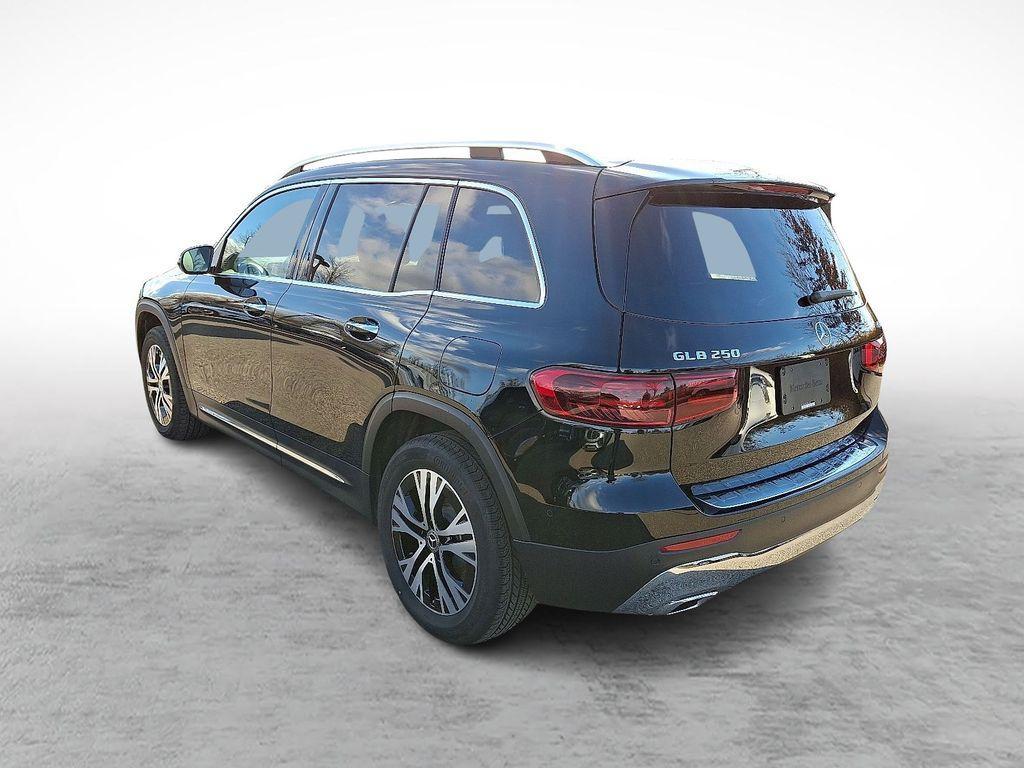 used 2025 Mercedes-Benz GLB 250 car, priced at $44,899