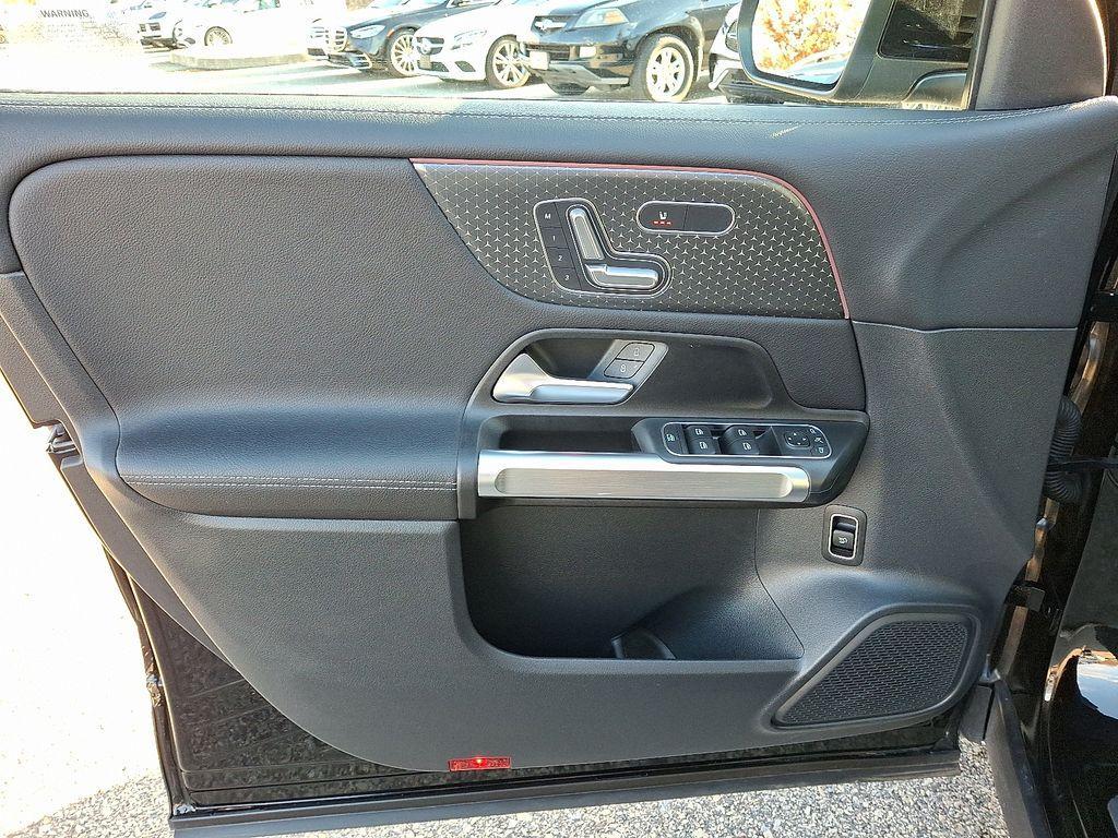 used 2025 Mercedes-Benz GLB 250 car, priced at $44,899