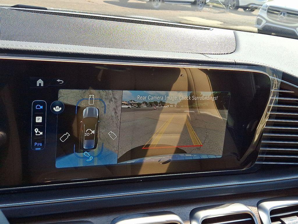 new 2025 Mercedes-Benz GLS 450 car, priced at $105,145