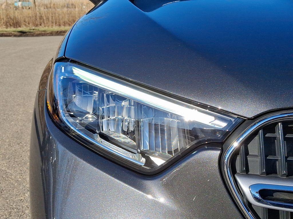 used 2025 Mercedes-Benz GLC 300 car, priced at $55,120